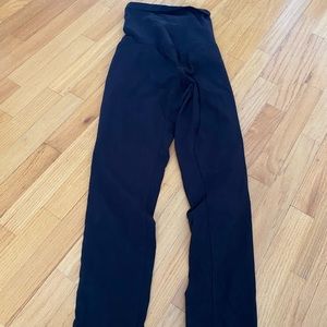 Motherhood pants large woman